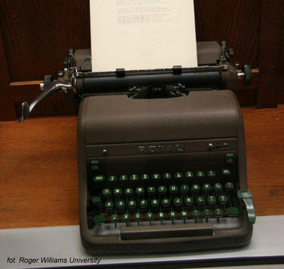 Sylvia Plath - Royal HH, maszyna, na której pisała wiersze i opowiadania w trakcie nauki w Smith College.