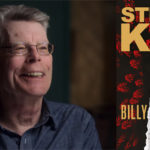 Poznaj tytułowego bohatera nowej powieści Stephena Kinga. Przeczytaj fragment „Billy’ego Summersa”