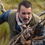 Jean Dujardin w ekranizacji „Na dzikich ścieżkach” Sylvaina Tessona. Zobacz zwiastun