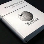 Chcą wydrukować całą angielską Wikipedię w formie książek