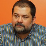 Siergiej Łukjanienko zabrania tłumaczenia swoich książek na ukraiński. Czytelnicy odsyłają mu książki