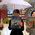 Bibliotekarki z Lublina tańczą „Deszczową piosenkę” (i nie tylko!)