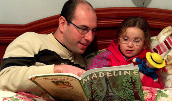 ojcowie-czytanie-dzieciom