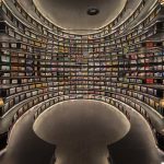 Nowa chińska księgarnia przyprawia o zawrót głowy. Niesamowity projekt wykorzystujący złudzenie optyczne