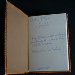 Oprawiony rękopis niepublikowanego opowiadania Andrzeja Pilipiuka o Jakubie Wędrowyczu trafił na aukcję