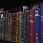 Biblioteka Londyńska odkryła w swoich zbiorach 26 książek, z których korzystał Bram Stoker, zbierając materiały do „Drakuli”