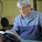 Wiktor Zborowski czyta w radiowej Dwójce „Boso, ale w ostrogach” Stanisława Grzesiuka