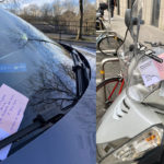 Bibliotekarze w Genewie zostawiają za wycieraczkami samochodów „literackie mandaty”